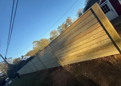 Top Vinyl Fence Installation